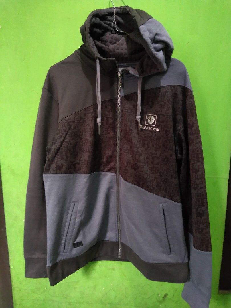 Black yak hot sale hoodie