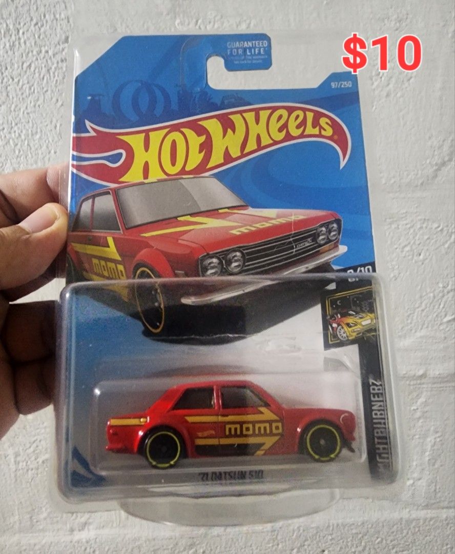 Hot wheels shop datsun 510 momo