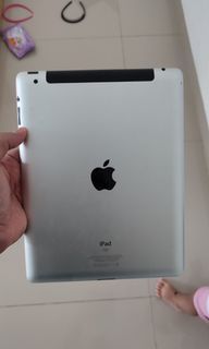 iPad 2 Wifi + Cellular