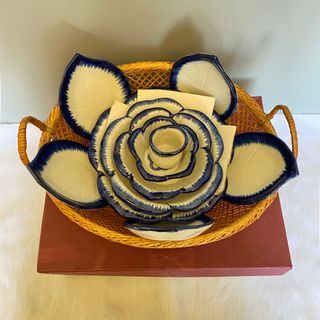 Japan Hon Blue Rose Garden Ceramic Bowls Center Table Decor