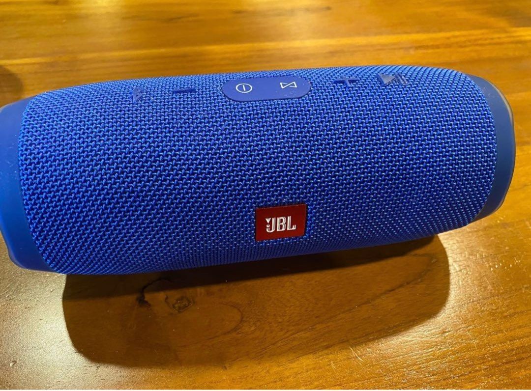 Jbl charge top 3 used