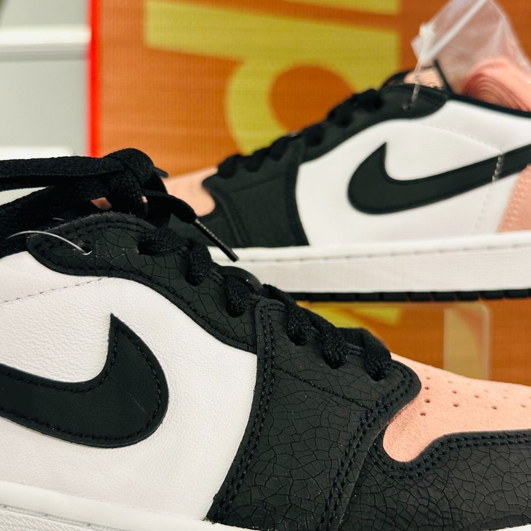 Jordan 1 Low Bleach Coral (Category: Sneakers) located in Quezon City. Submitted by inside_plug (Listing ID 1222294057, Image 3). Description: For sale Jordan 1 Low Bleach Coral Onhand sizes: 9, 9.5, 10.5mens Price: 10,500 brand new Other sizes are available for pre-order available sizes: 7, 7.5, 8, 8.5, 9, 9.5, 10, 10.5, 11, 11.5, 12mens (1-2 weeks ETA) Prices are subject to change and sizes are subject to availability For Inquiries, please mess