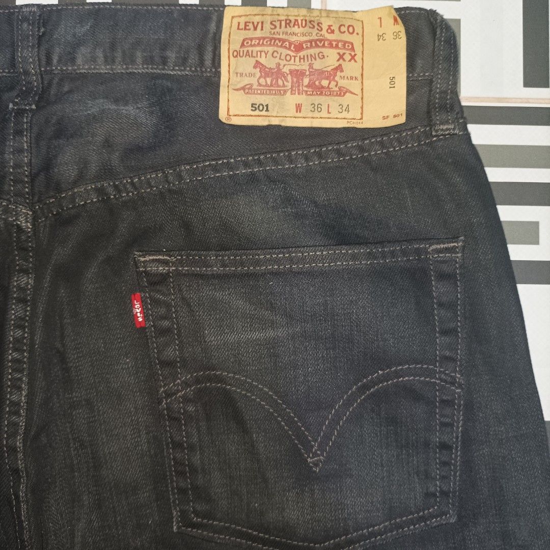 LEVIS 501 EXTENDED PATCH ORIGINAL BUTTONFLY BLACK BLACK WAX JEANS 36x34,  Men's Fashion, Bottoms, Jeans on Carousell