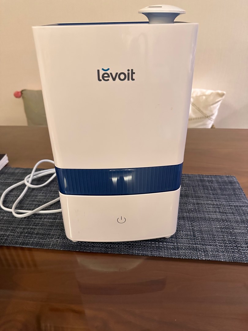 Levoit humidifier, TV & Home Appliances, Air Purifiers & Dehumidifiers