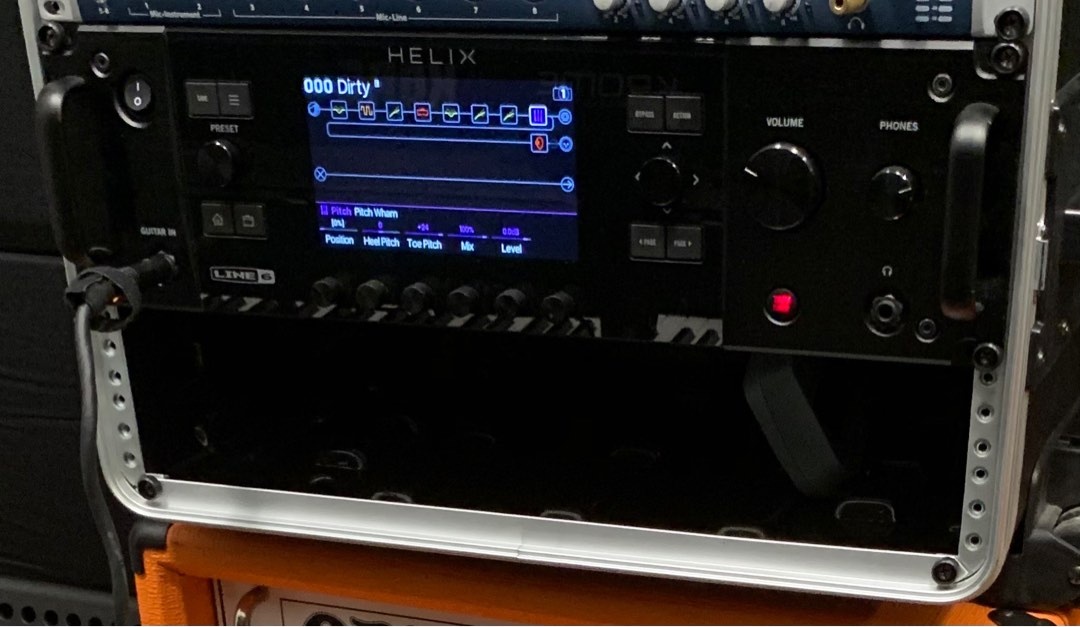 Line 6 Helix Rack (Used), Hobbies & Toys, Music & Media, Musical
