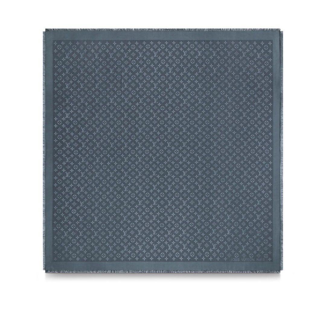 Louis Vuitton® Monogram Classic Shawl Carbone. Size in 2023