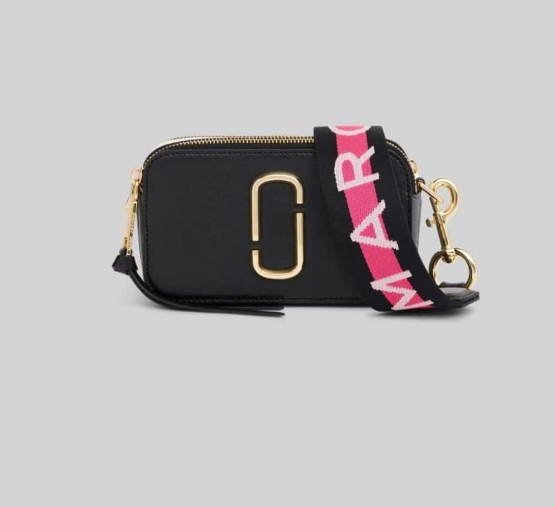 Marc Jacob Snapshot Bag black new year series pink strap instock
