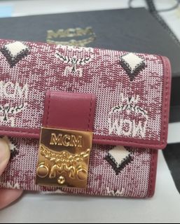 MCM MINI TRIFOLD WALLET IN VINTAGE MONOGRAM JACQUARD RED