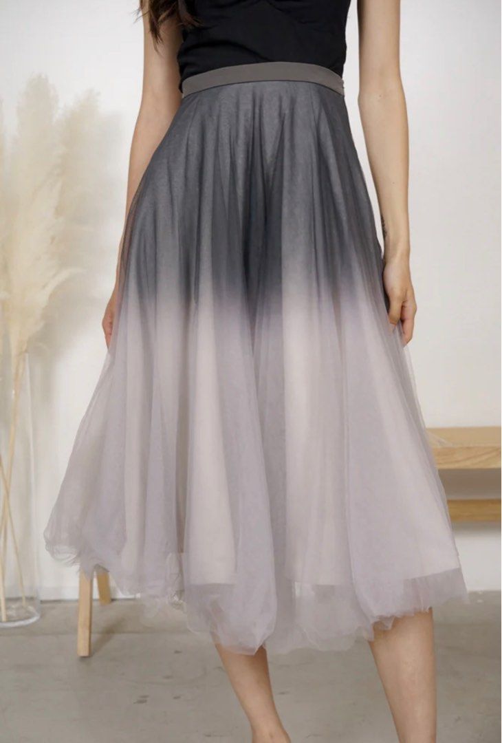 MDS Ellya Ombre Tulle Skirt in Ash Grey Size XL Women s Fashion