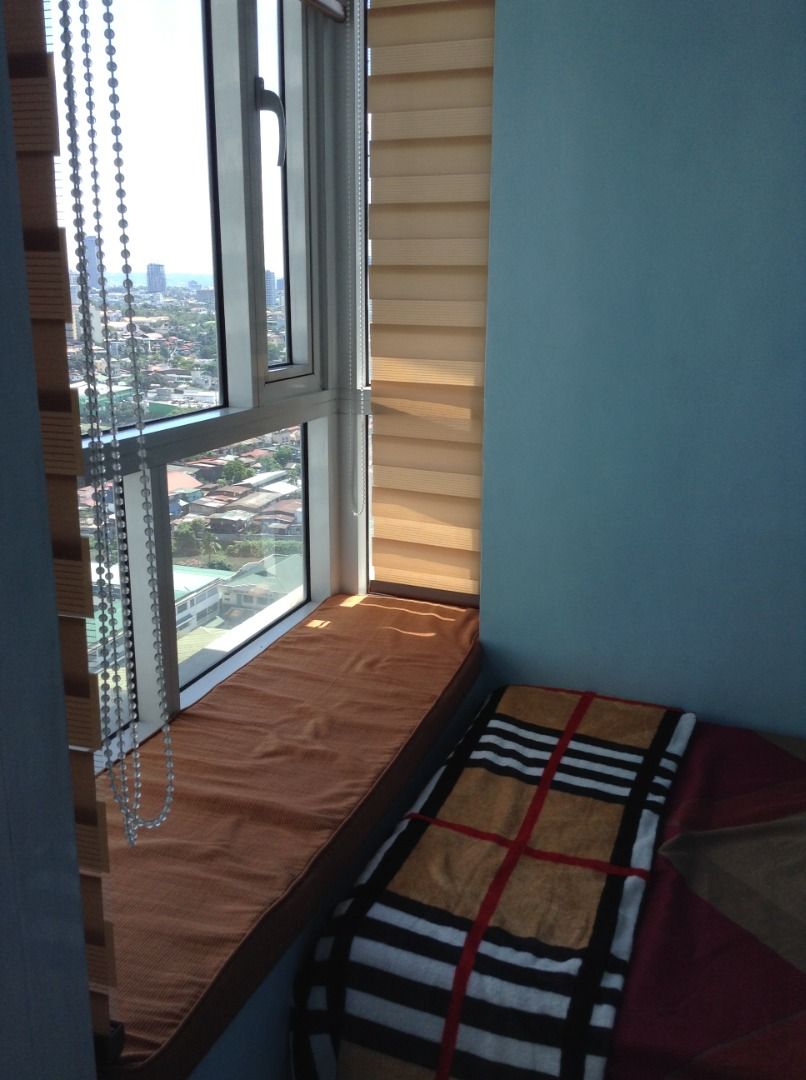 Mezza residences, 2 Bedroom unit For Sale (Category: Apartments & Condos) located in Manila. Submitted by urhausatsydney (Listing ID 1222391985, Image 3). Description: Mezza Residences is a 38 storey, four tower residential condominium, located very near colleges and universities in the City of Manila. Ideally good for Students, Professors, Doctors in the UERM and the University belt areas in the City of Manila. Unit is located on the 21st Floor 