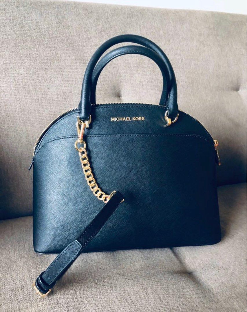 Michael kors deals bag size