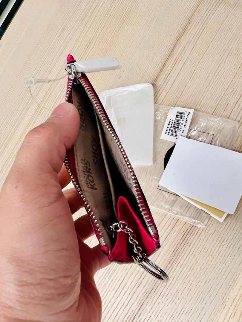 Michael kors 2024 raspberry wallet