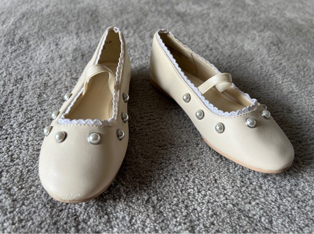 Girls flats size 1 best sale