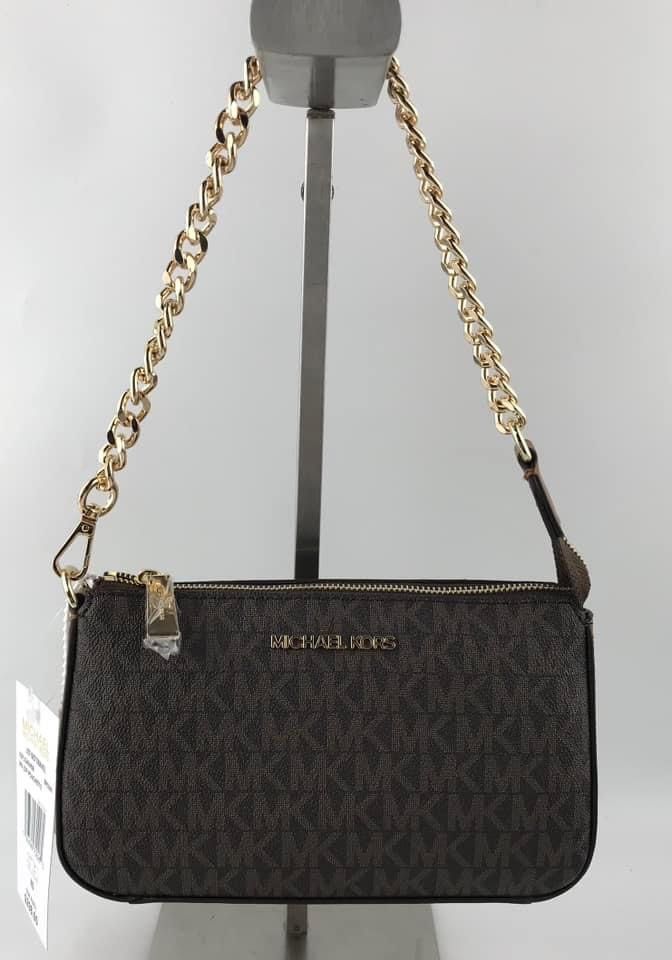 MK Jetset Pouchette Mono (Category: Luxury Bags & Wallets) located in Paranaque City. Submitted by aralofranco (Listing ID 1222265970, Image 2). Description: .