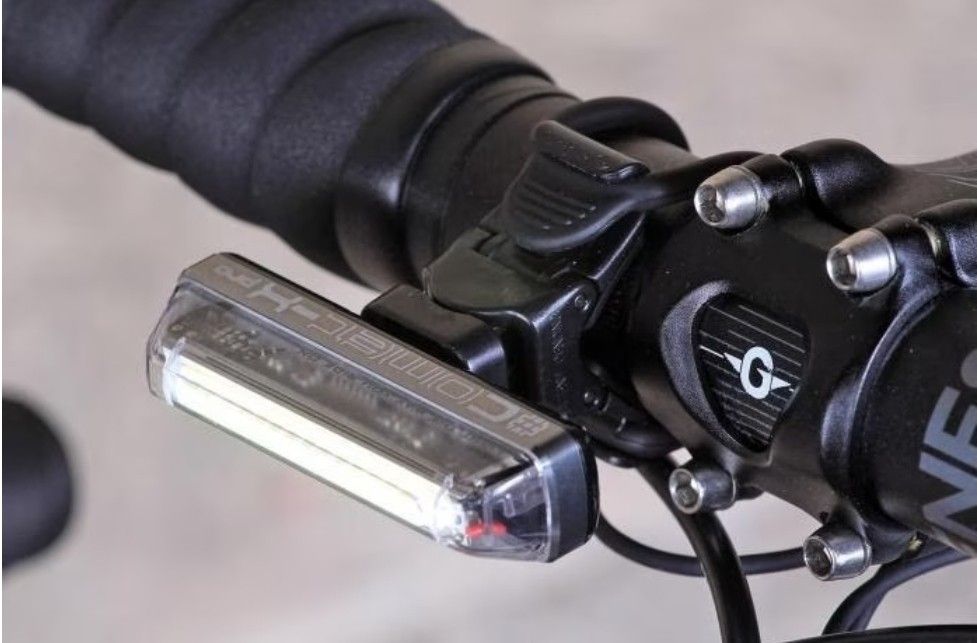 Moon comet x rear bike light new arrivals