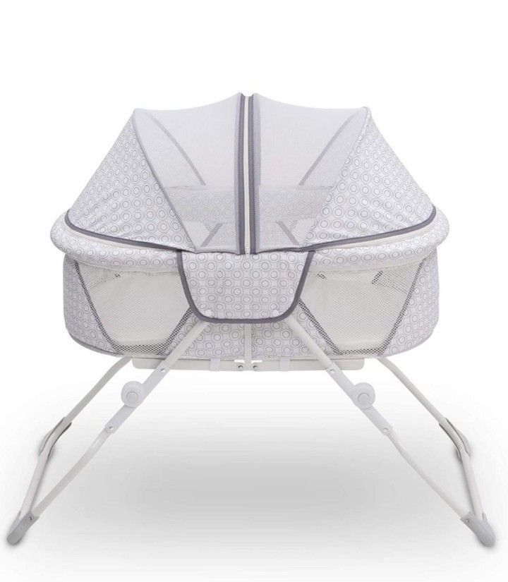 Ez fold ultra online compact travel bassinet