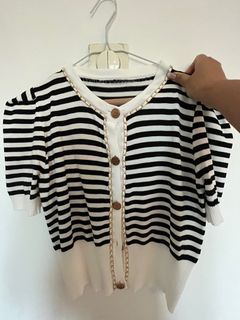 Nett price! Short cardigan