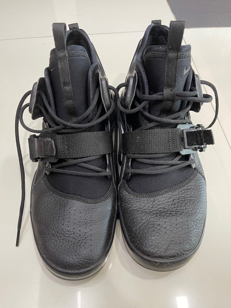 Nike air force 270 black