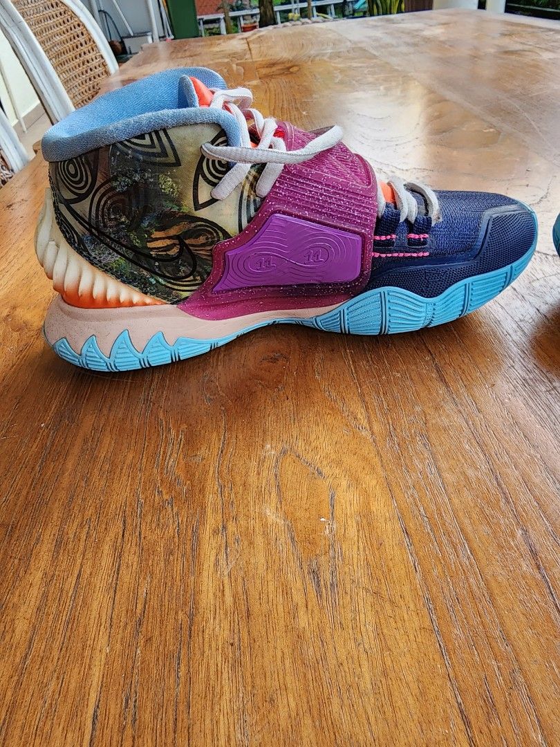 phantom academy nike