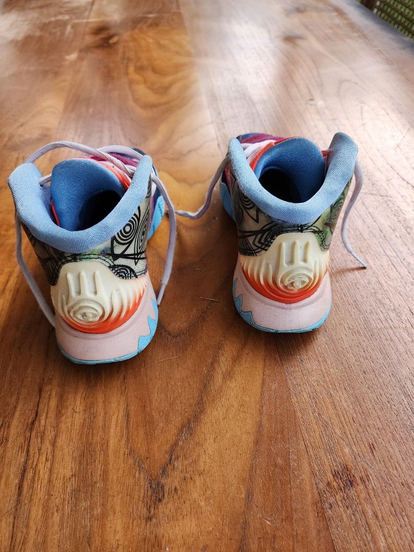 kyrie 6 youth shoes