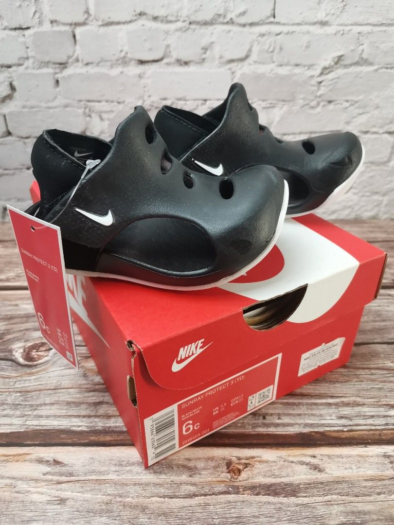 Nike sunray 34 top