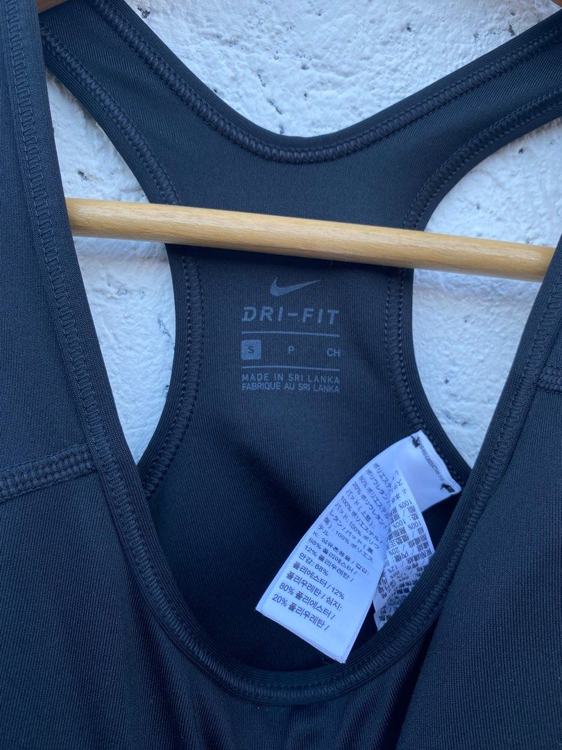 swoosh futura bra