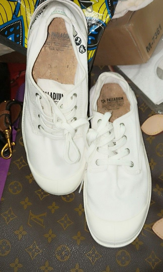 Palladium white online sneakers