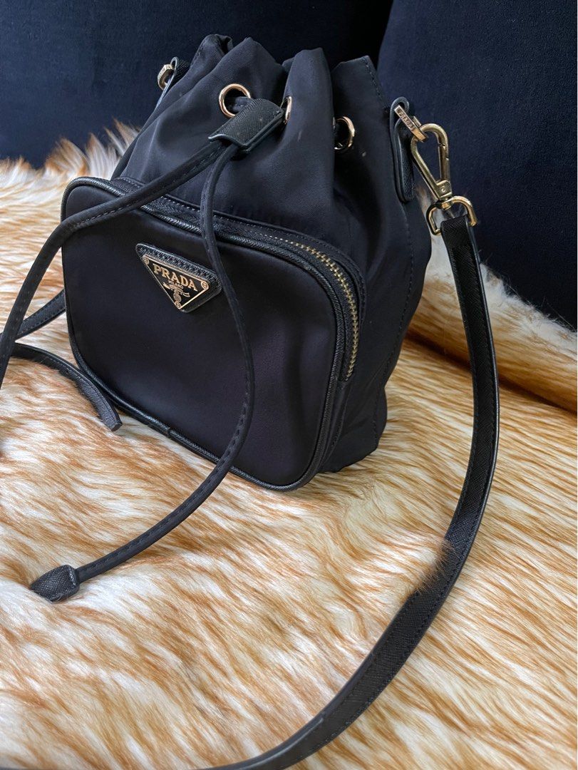 Prada duet sales leather shoulder bag