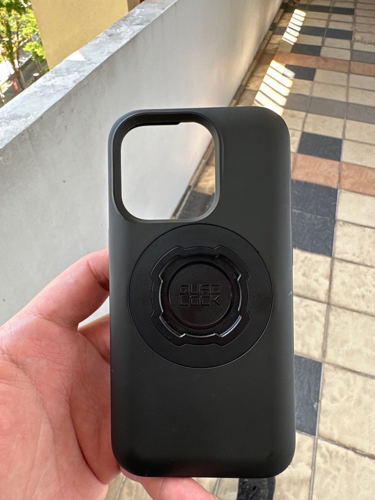 Quadlock mag iPhone 14 pro, Mobile Phones & Gadgets, Mobile & Gadget