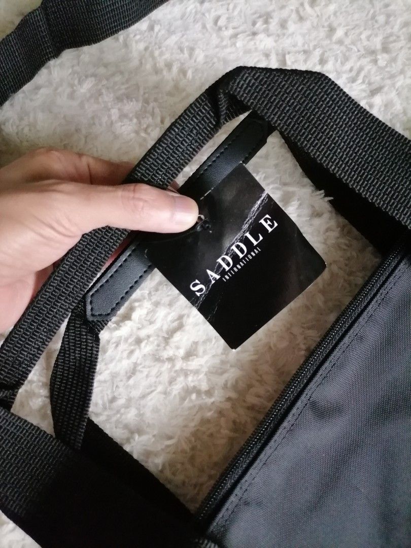 Quality Materials Saddle Area Last Basic Brand New Traveling Bag, Men