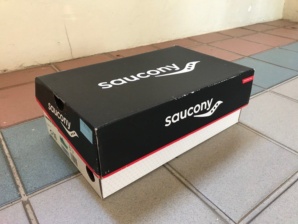Shoe Box Saucony Men s Fashion Footwear Shoe inserts