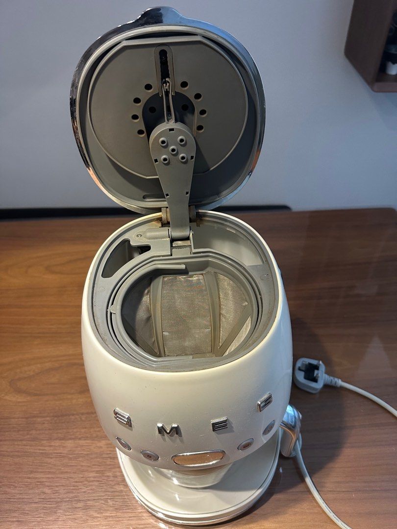 Smeg Drip Filter Coffee Machine, TV & Home Appliances, Kitchen