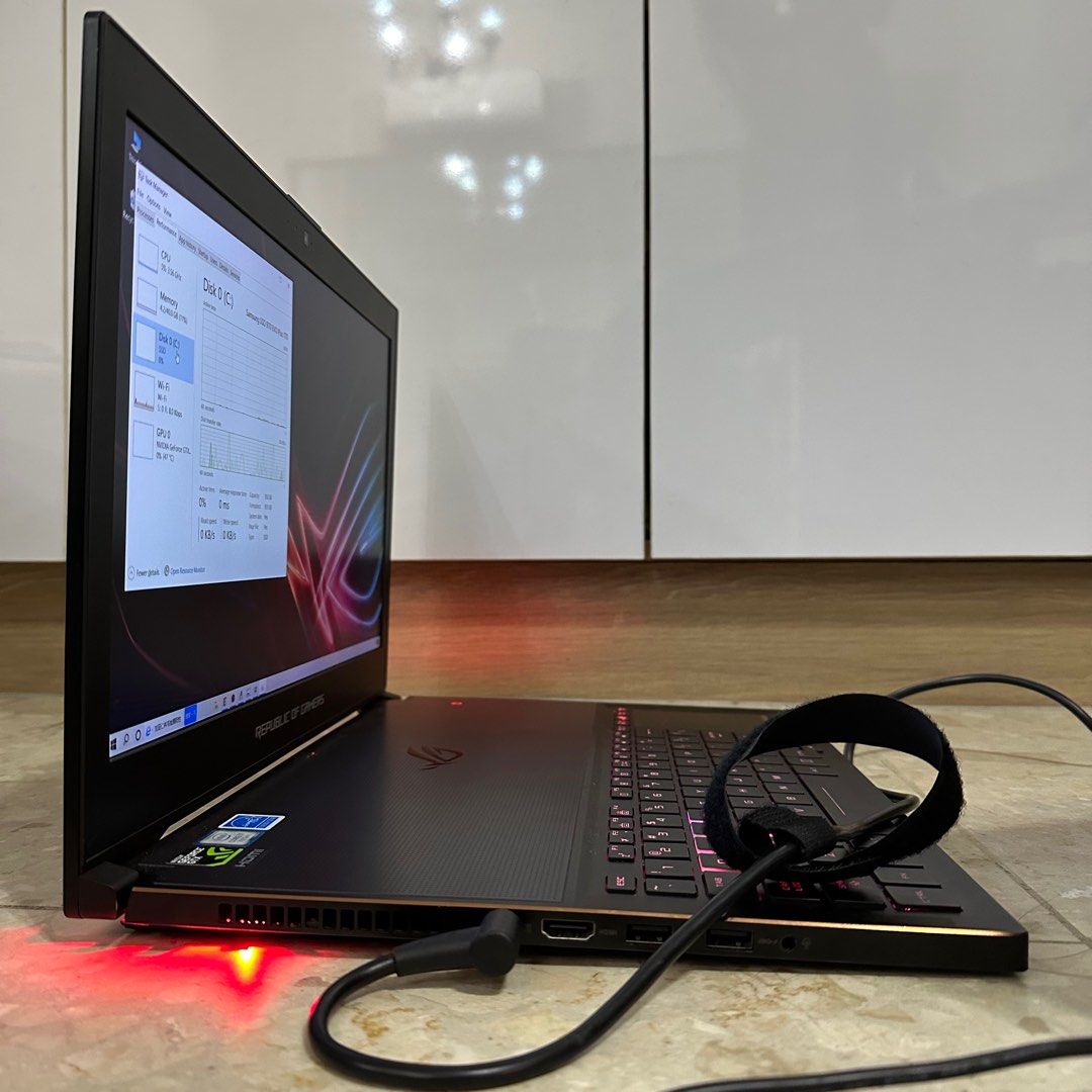 Asus zephyrus 1080 online