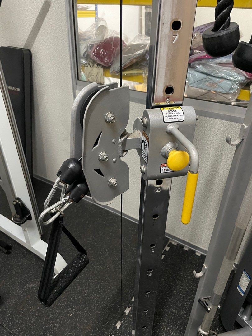 Tuffstuff tuff stuff CDP 300 functional trainer cable cross gym lat row