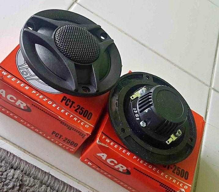 Tweeter speaker acr top