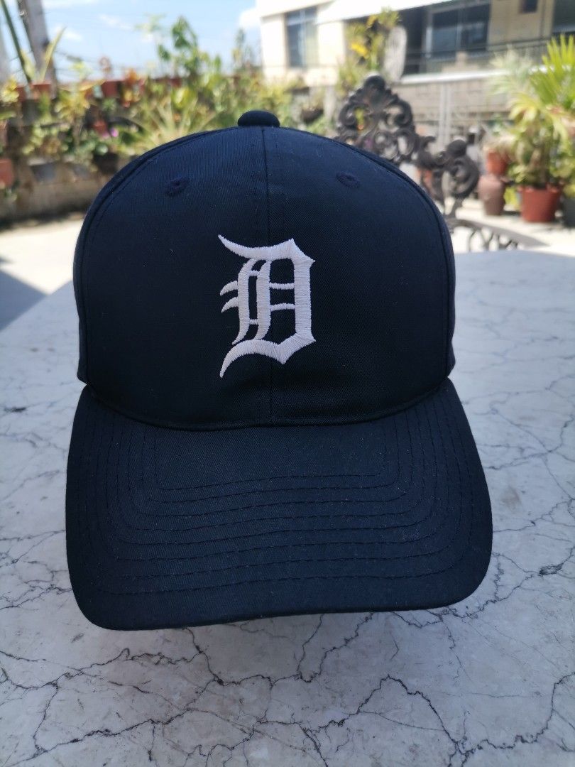 Vintage 90s Detroit Tigers Logo Athletic Spellout Snapback Hat Cap MLB