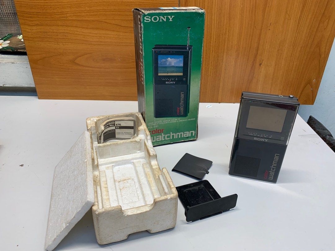 Vintage Sony Color Watchman Mini LCD Color TV from USA NTSC Format, Hobbies   Toys, Memorabilia  Collectibles, Vintage Collectibles on Carousell