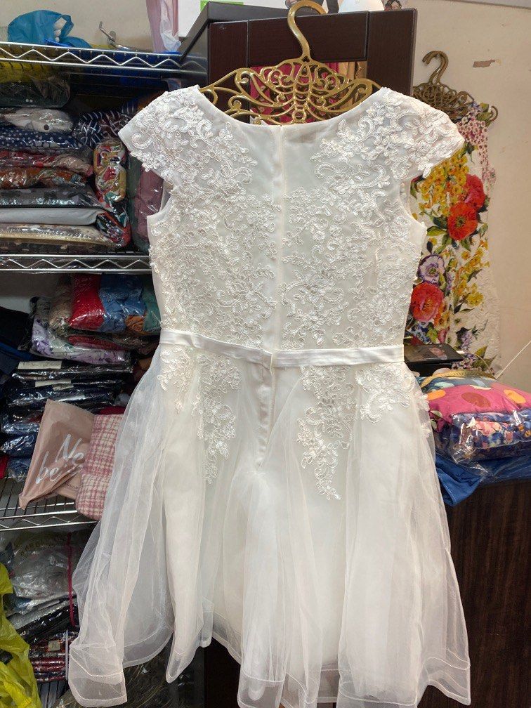 White discount lace boutique