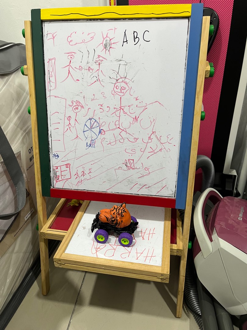Whiteboard, Babies & Kids, Baby Nursery & Kids Furniture, Other Kids