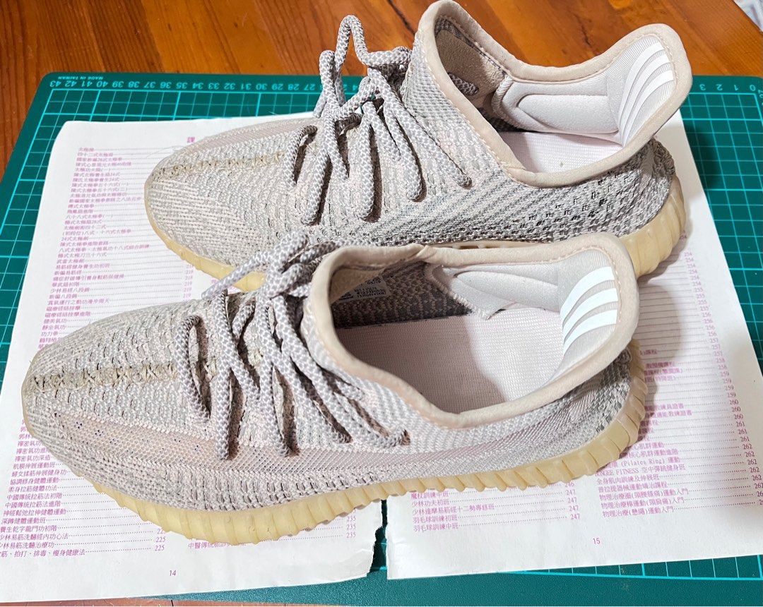 Yeezy Boost 350 v2 Synth 37.5 Carousell