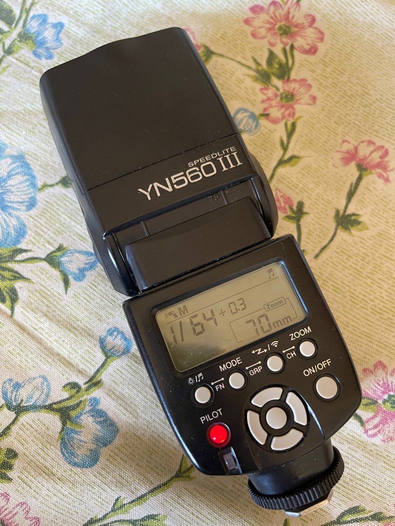 Yongnuo YN 560 III (Category: Flashes) located in Manila. Submitted by otsenre1973 (Listing ID 1222256463, Image 2). Description: De-cluttering… For sale I have a studio light no need this.