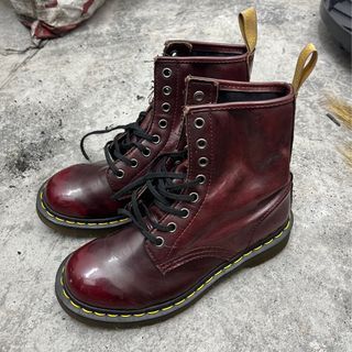 1460 Dr martens authentic original classic boots UK4 EURO37