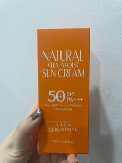 3W Clinic Natural Vita Moist Sun Cream SPF50+PA+++ 70ml