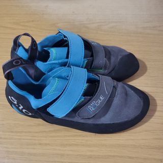 (Category: ) located in . Submitted by sp.caro (Listing ID 1222522974, Image 1). Description: .