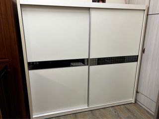 《大淡水二手精品傢俱》七尺黑玻璃白色滑門大衣櫃