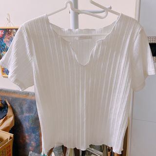 針織短袖上衣
