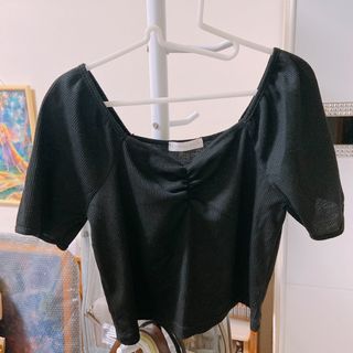 短版上衣