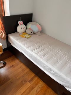 （分類：）位於 。 由 gr34t 提交（商品編號 1222437432，圖片 1）。簡介： 。