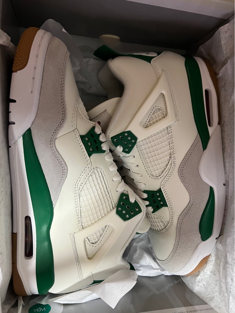 AIR JORDAN 4, 男裝, 鞋, 波鞋- Carousell - Main Image