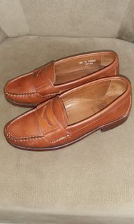 Allen Edmonds Loafers  6.5E